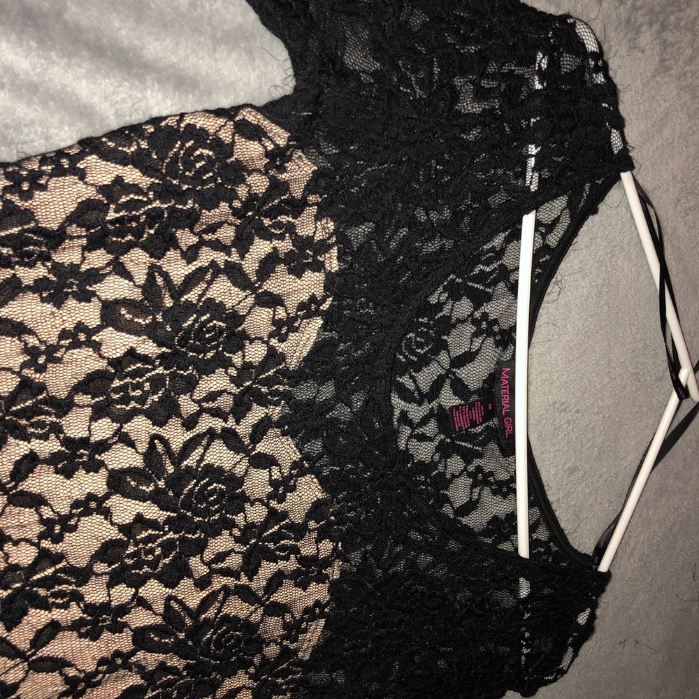 Dress - Picture 3 of 6